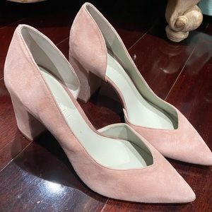 1 state suede pumps